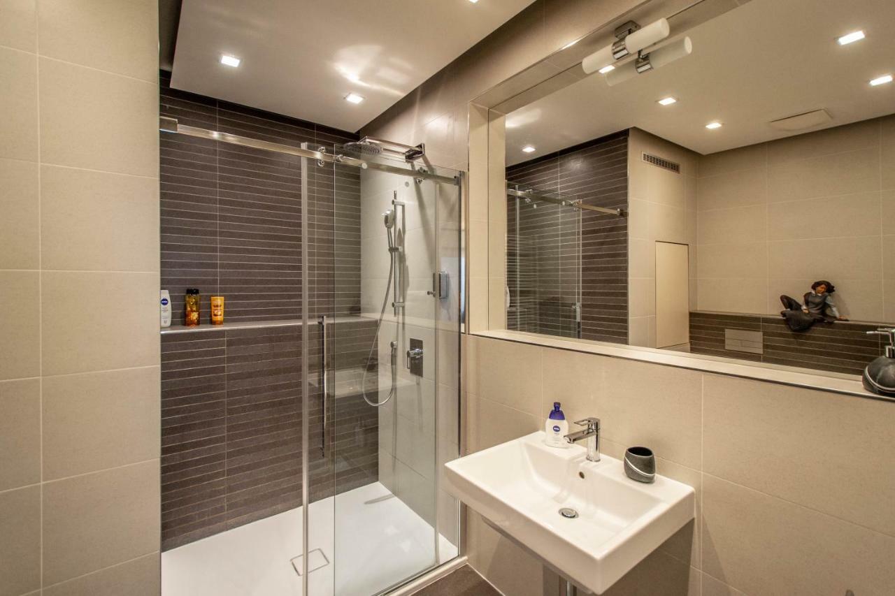 Unique Charles Bridge 2Bdr Apartment. 布拉格 外观 照片