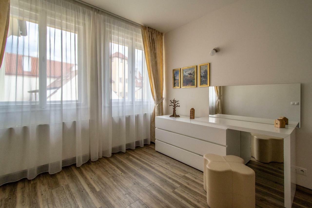 Unique Charles Bridge 2Bdr Apartment. 布拉格 外观 照片